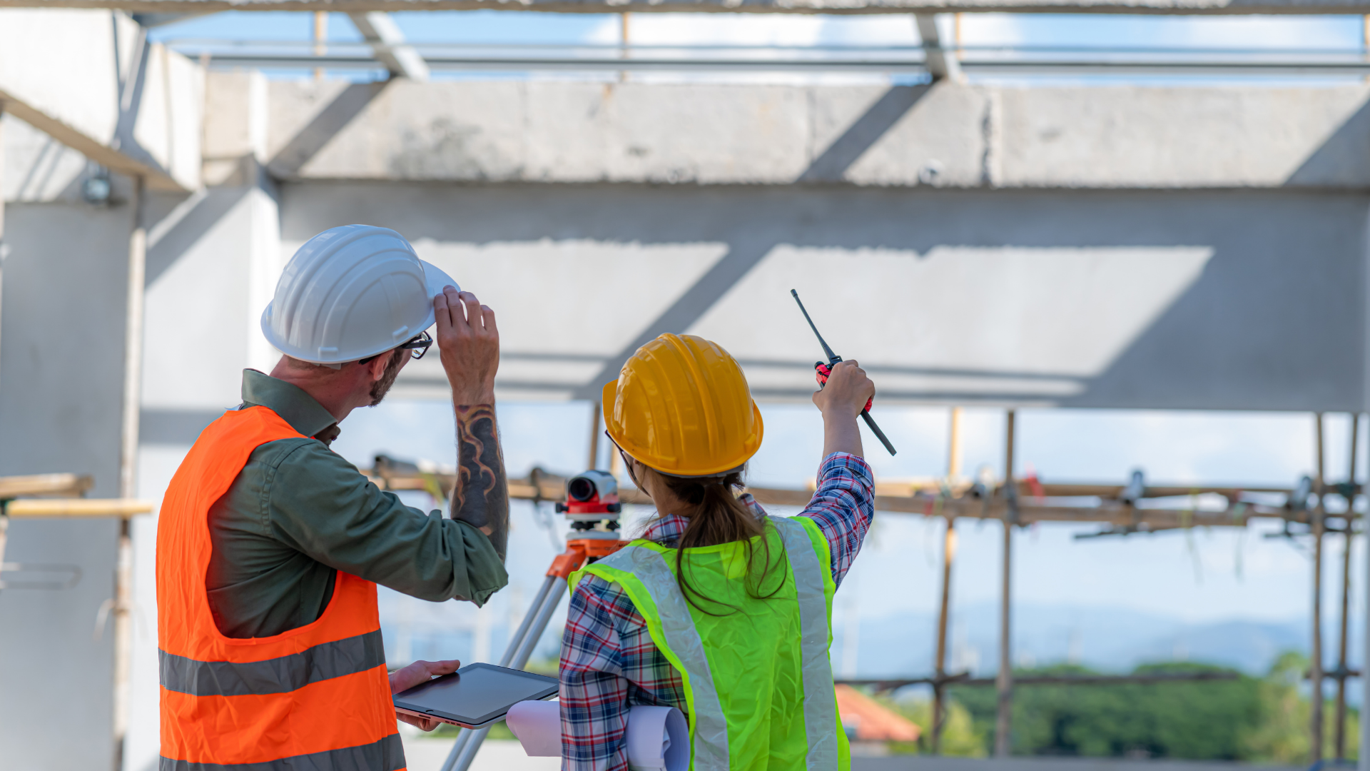 Dirigeant.e de PME en construction : et si vous arrêtiez de tout porter seul.e?